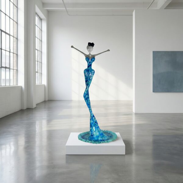 Sculpture Paulina NONOS ART design