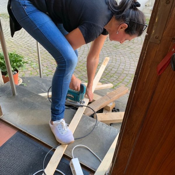 Schloss Wellenstein am Bodensee: Franziska Welte arbeitet im Atelier Nonos; Design Vorbereitungen, Formensprache