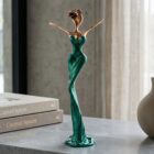 Grüne Venus Bronzeskulptur von NONOS – handgefertigtes Kunstobjekt inspiriert von Natur und Bewegung